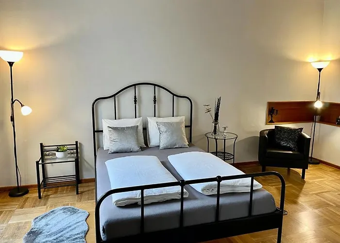 Beautiful Centre Apartment *